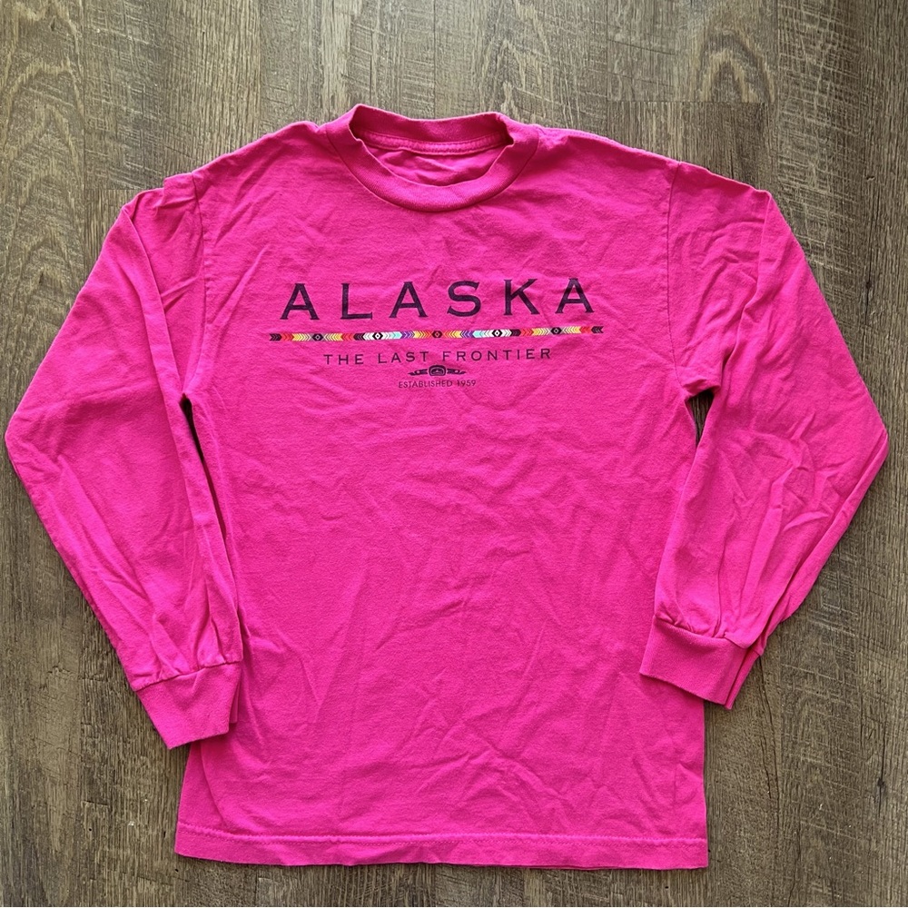 alaska women’s pink long sleeve printed graphic tee